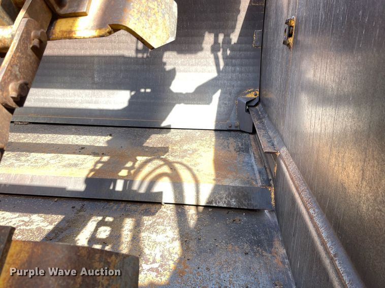 image for item MS9560 1970 Caterpillar 613  elevating scraper