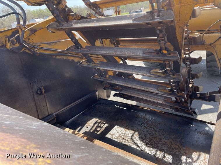 image for item MS9560 1970 Caterpillar 613  elevating scraper