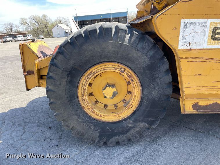 image for item MS9560 1970 Caterpillar 613  elevating scraper
