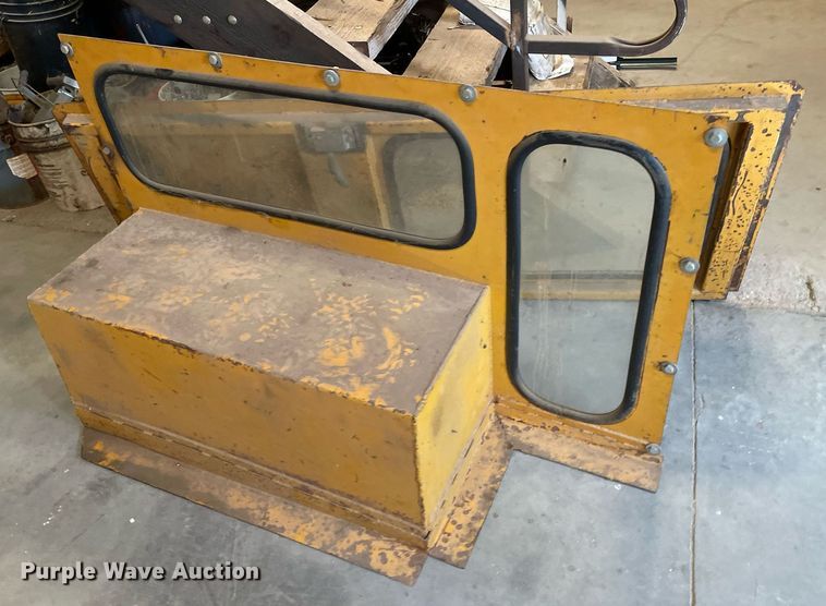 image for item MS9560 1970 Caterpillar 613  elevating scraper