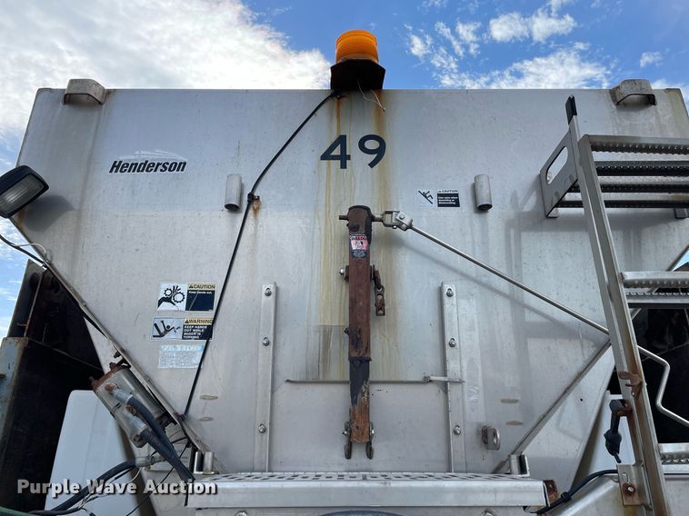 image for item MS9561 1994 International 2674  dump truck