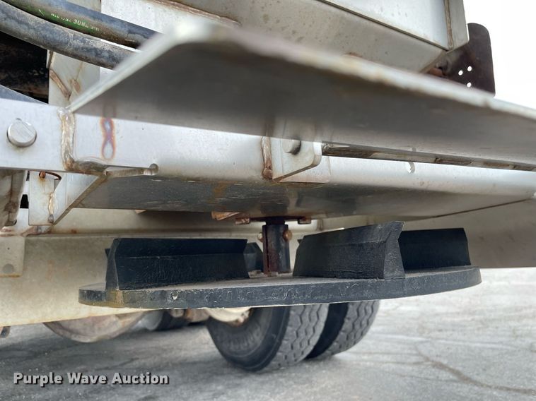 image for item MS9561 1994 International 2674  dump truck