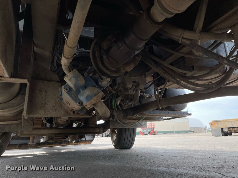 image for item MS9561 1994 International 2674  dump truck