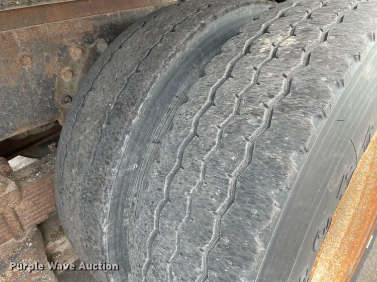 image for item MS9561 1994 International 2674  dump truck