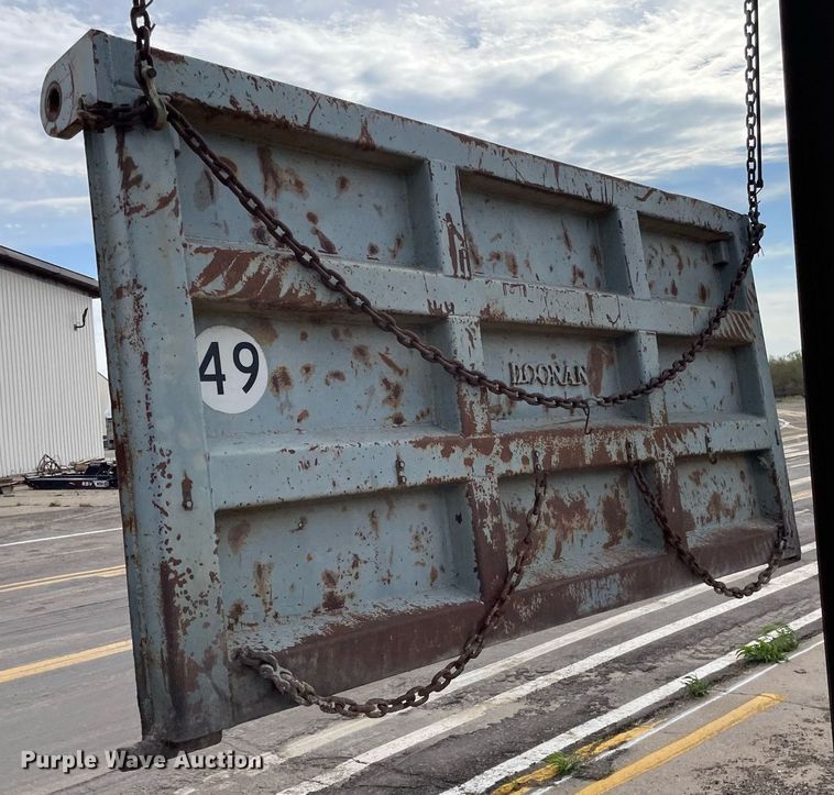 image for item MS9561 1994 International 2674  dump truck