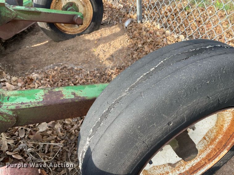 image for item MS9585 John Deere 1518  batwing rotary mower