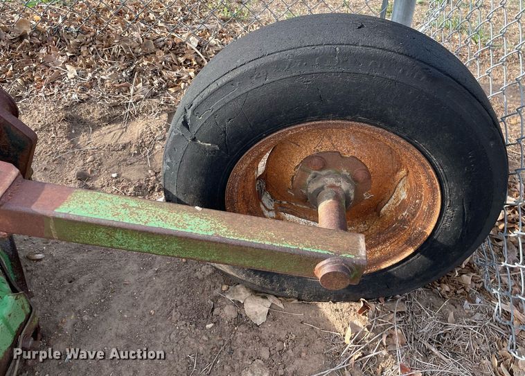 image for item MS9585 John Deere 1518  batwing rotary mower