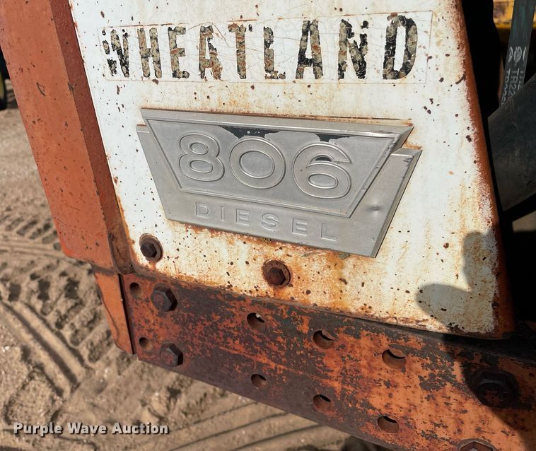 image for item MS9586 1965 International Harvester 806  tractor