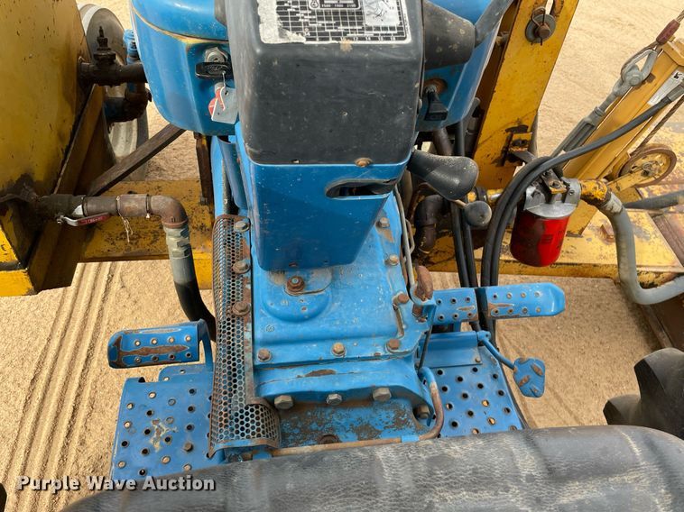 image for item MS9587 1990 Ford 6610  tractor