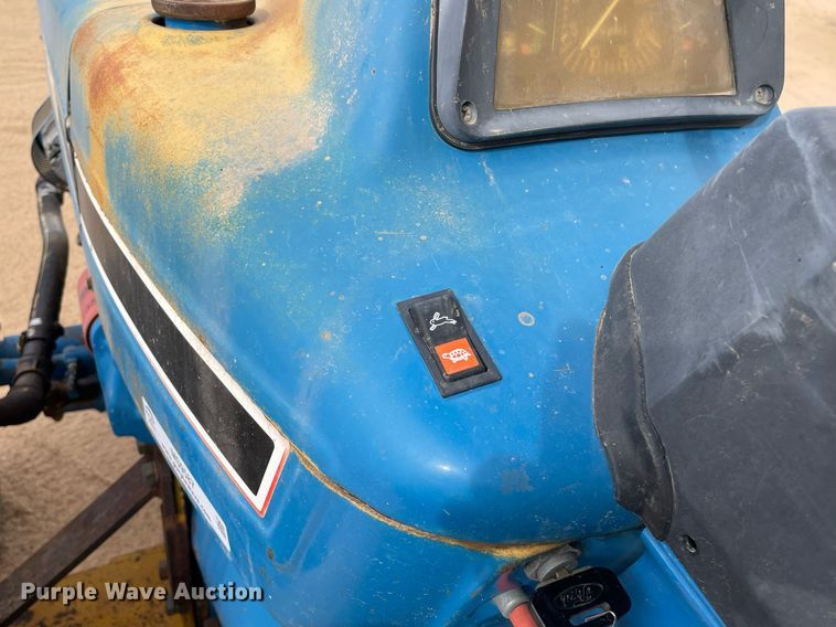 image for item MS9587 1990 Ford 6610  tractor