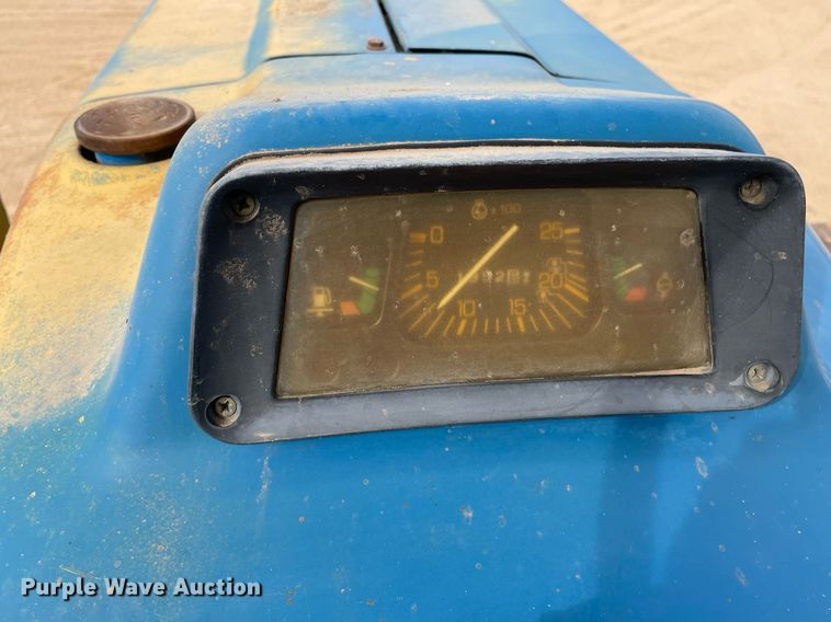 image for item MS9587 1990 Ford 6610  tractor
