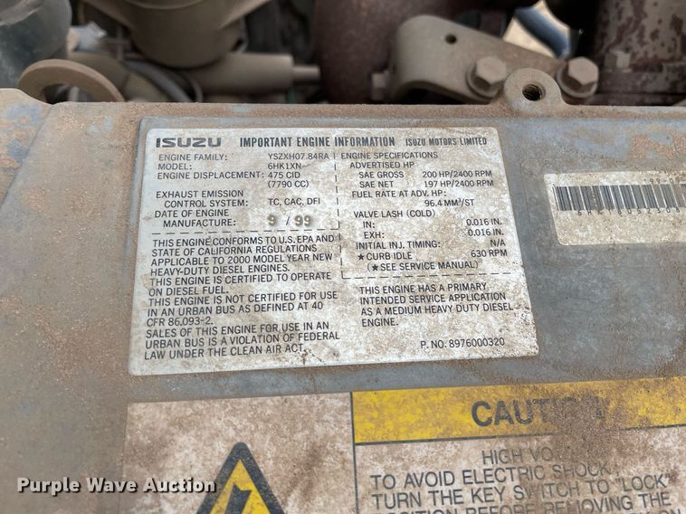 image for item MS9588 2000 Isuzu FRR  sprayer truck