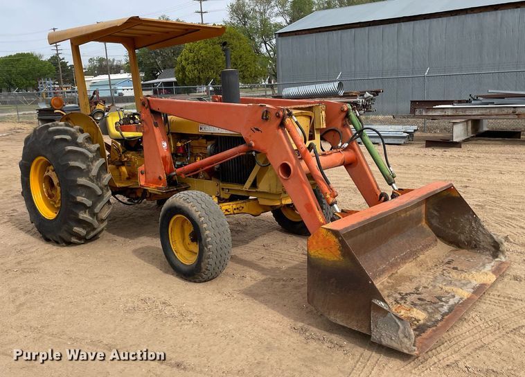 image for item MS9589 1976 John Deere 401BD  tractor