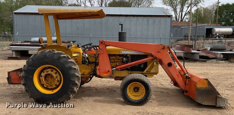 image for item MS9589 1976 John Deere 401BD  tractor