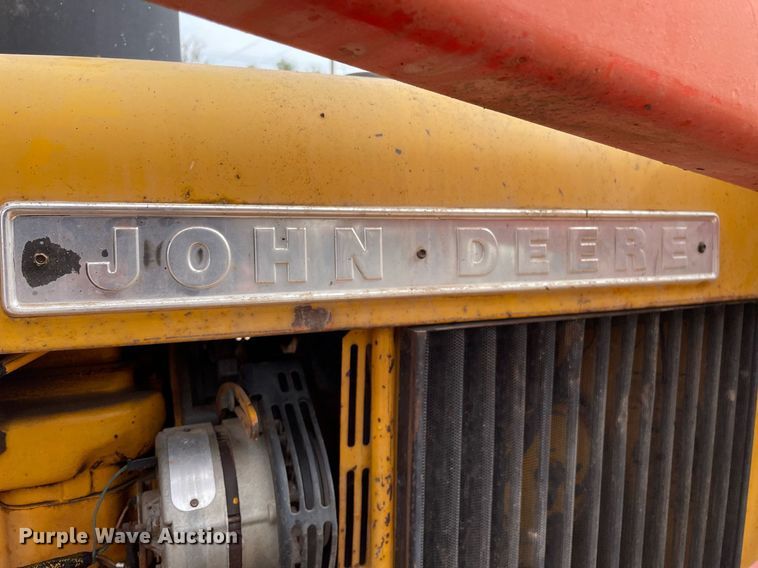 image for item MS9589 1976 John Deere 401BD  tractor