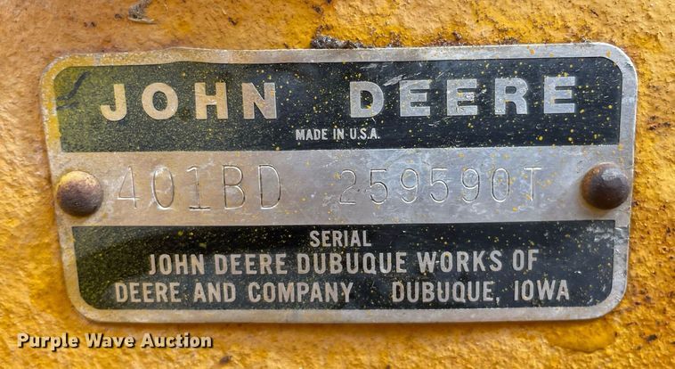 image for item MS9589 1976 John Deere 401BD  tractor