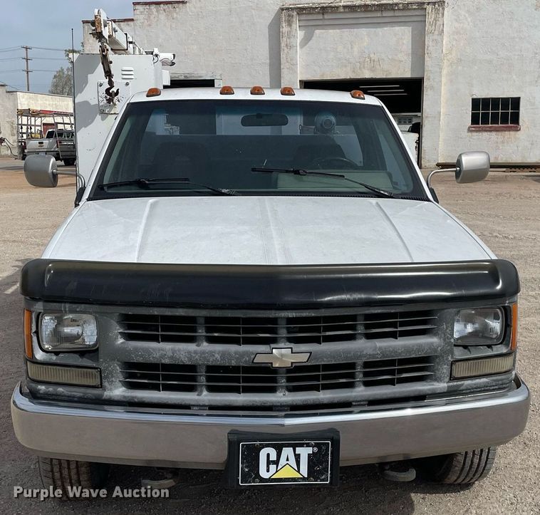 image for item MS9592 1994 Chevrolet C3500  utility bed pickup truck