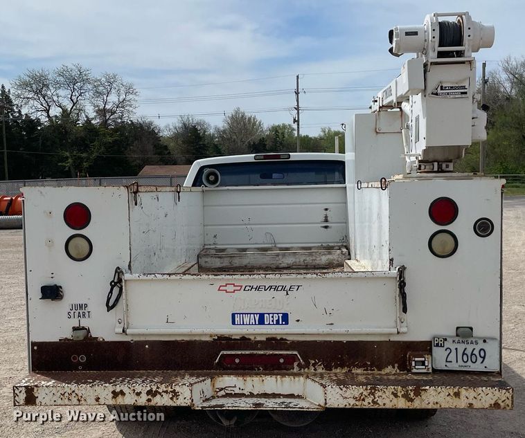 image for item MS9592 1994 Chevrolet C3500  utility bed pickup truck