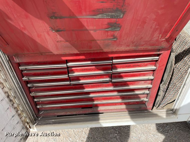 image for item MS9592 1994 Chevrolet C3500  utility bed pickup truck