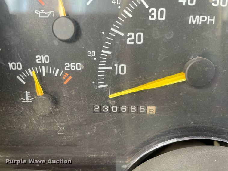 image for item MS9592 1994 Chevrolet C3500  utility bed pickup truck