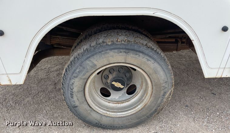 image for item MS9592 1994 Chevrolet C3500  utility bed pickup truck