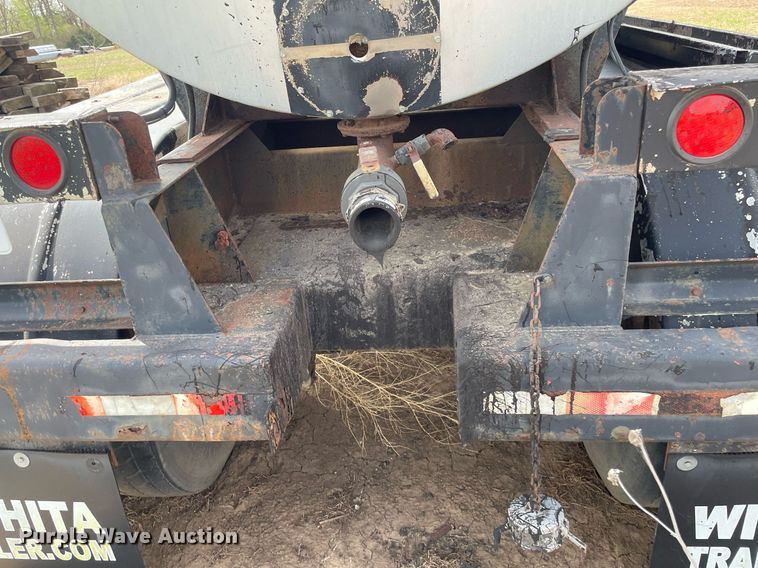 image for item MS9593 1998 Etnyre T3766  tank trailer