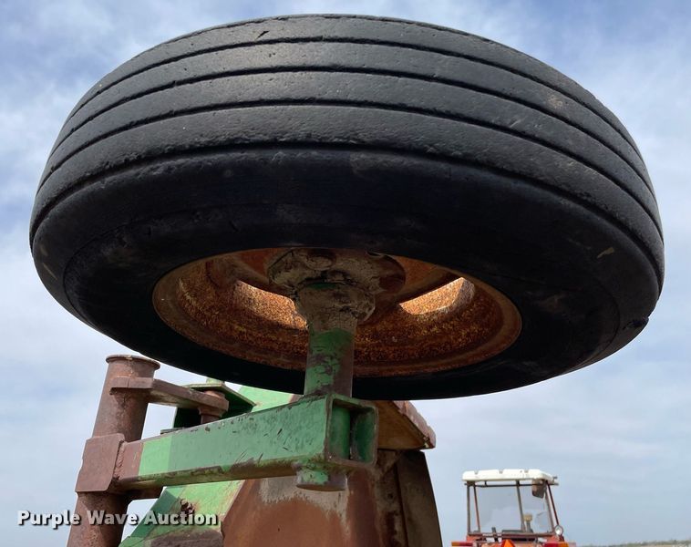 image for item MS9595 John Deere 1518  batwing rotary mower