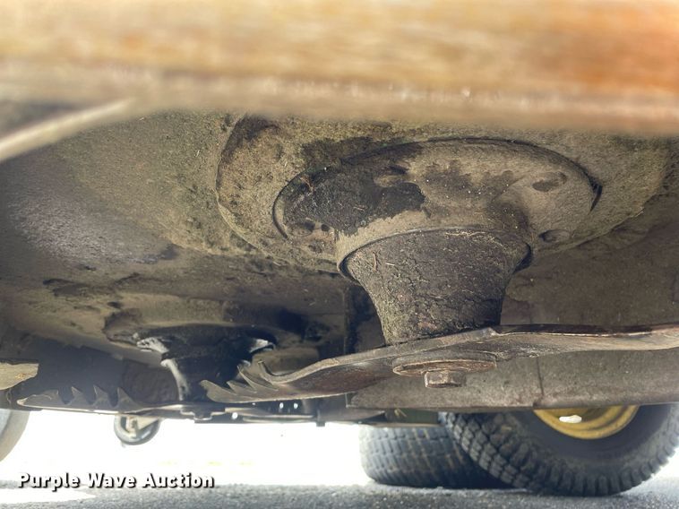 image for item MS9604 2014 John Deere Z915B  ZTR lawn mower