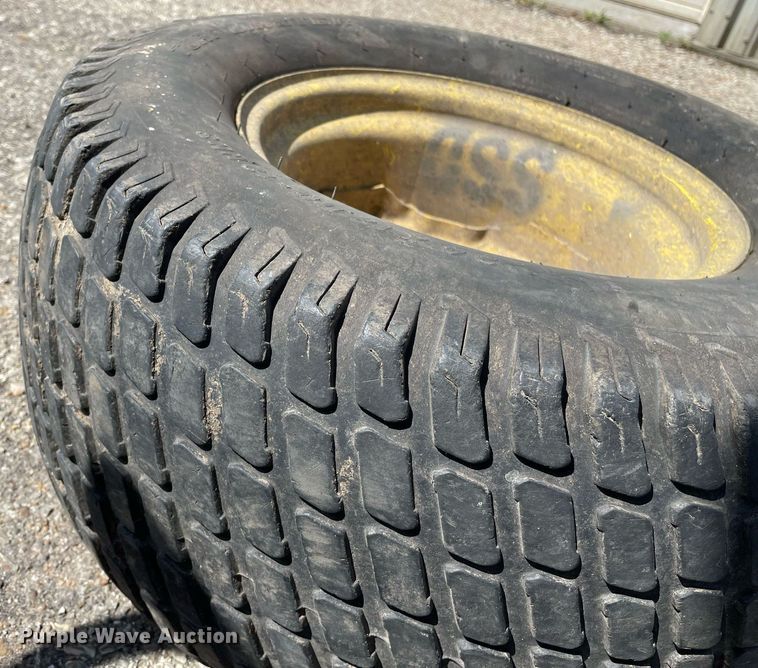 image for item MS9604 2014 John Deere Z915B  ZTR lawn mower