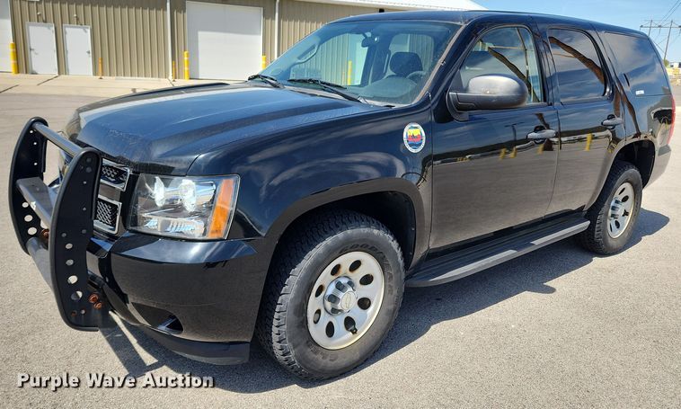 image for item MW9667 2010 Chevrolet Tahoe LS  SUV