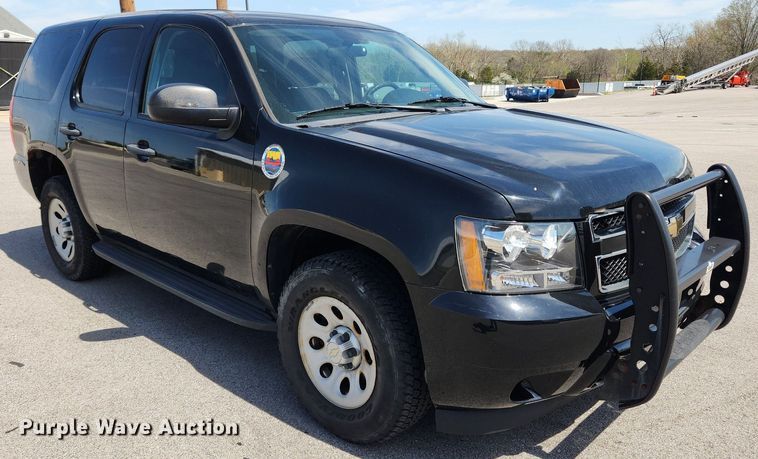 image for item MW9667 2010 Chevrolet Tahoe LS  SUV