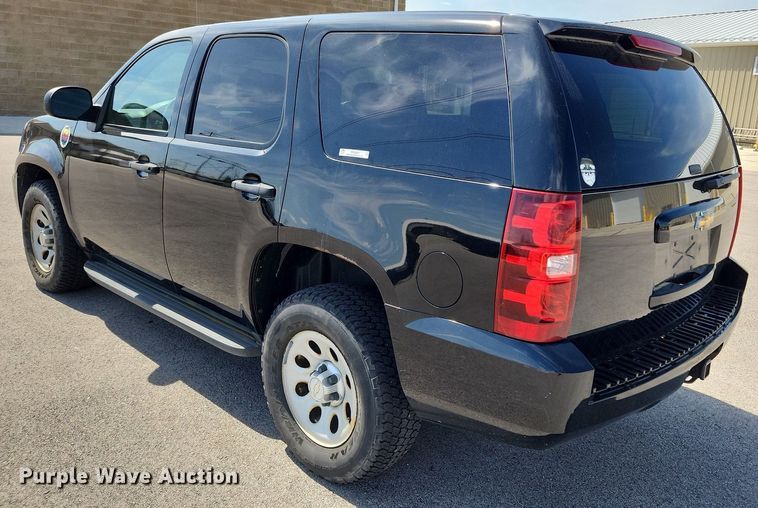 image for item MW9667 2010 Chevrolet Tahoe LS  SUV