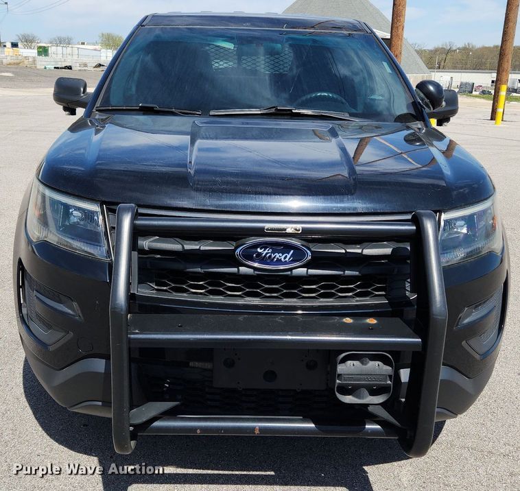 image for item MW9669 2017 Ford Explorer Police Interceptor  SUV