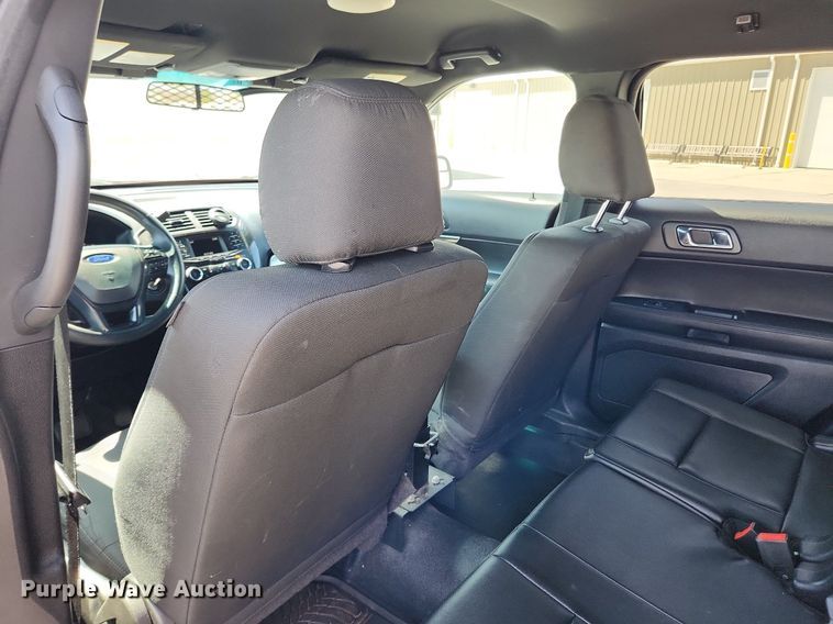 image for item MW9669 2017 Ford Explorer Police Interceptor  SUV