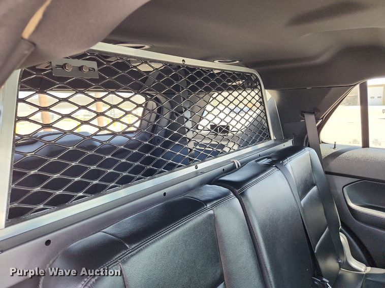 image for item MW9669 2017 Ford Explorer Police Interceptor  SUV