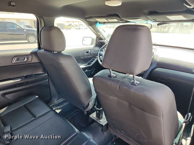 image for item MW9669 2017 Ford Explorer Police Interceptor  SUV