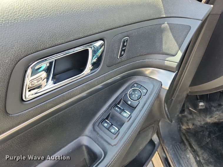 image for item MW9670 2015 Ford Explorer Police Interceptor  SUV