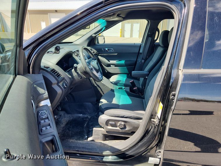 image for item MW9670 2015 Ford Explorer Police Interceptor  SUV