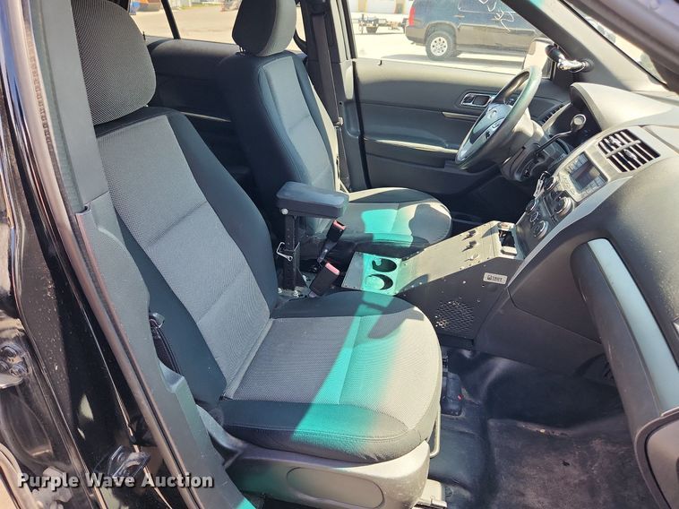 image for item MW9670 2015 Ford Explorer Police Interceptor  SUV