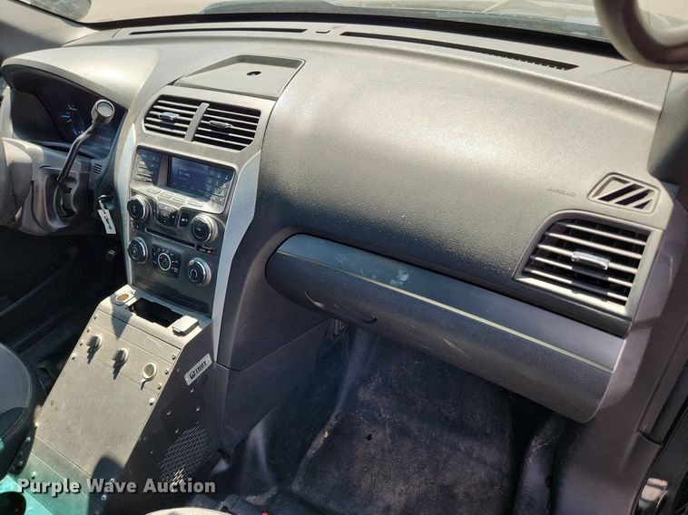 image for item MW9670 2015 Ford Explorer Police Interceptor  SUV