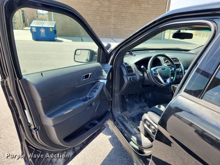 image for item MW9671 2015 Ford Explorer Police Interceptor  SUV