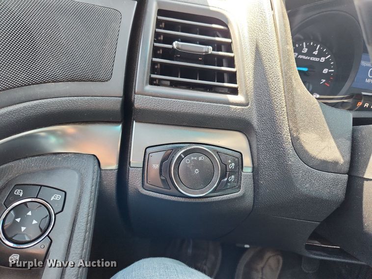 image for item MW9671 2015 Ford Explorer Police Interceptor  SUV