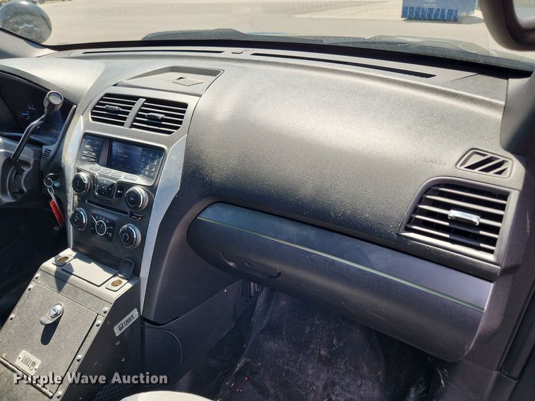 image for item MW9671 2015 Ford Explorer Police Interceptor  SUV