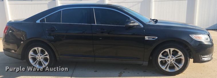 image for item MW9672 2013 Ford Taurus SEL