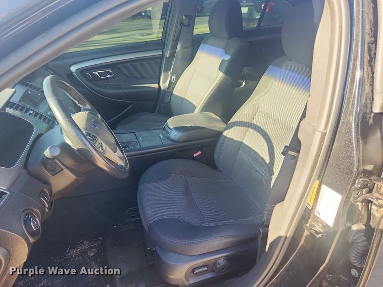 image for item MW9672 2013 Ford Taurus SEL