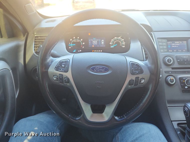 image for item MW9672 2013 Ford Taurus SEL