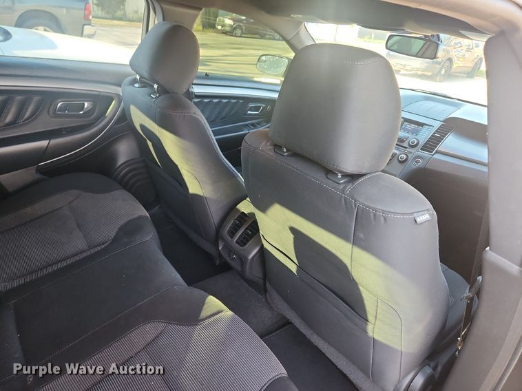 image for item MW9672 2013 Ford Taurus SEL