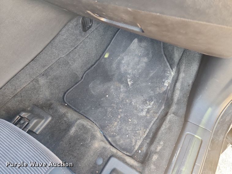 image for item MW9672 2013 Ford Taurus SEL