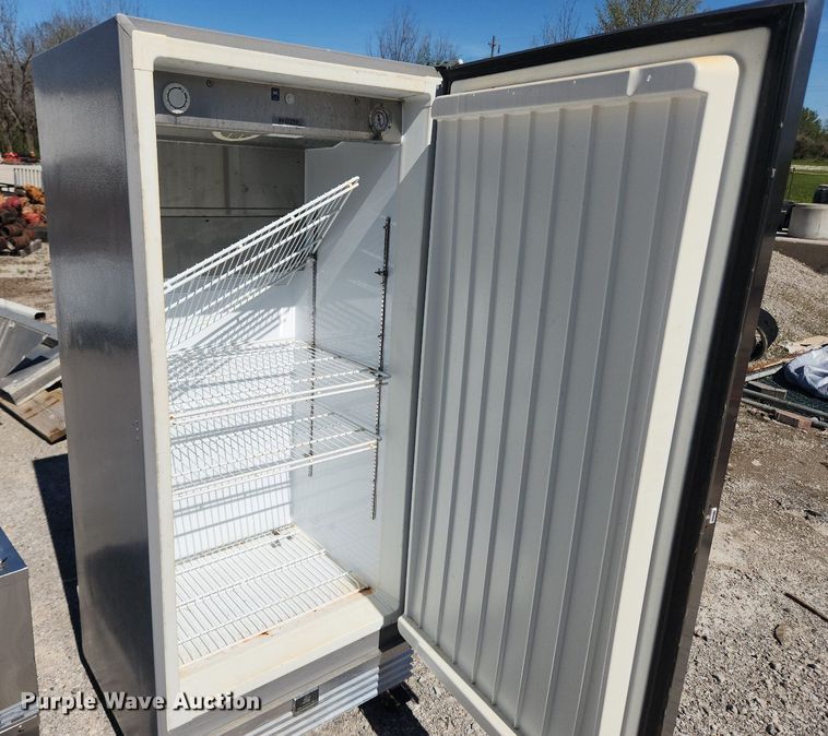 image for item MW9677 Restaurant equipment