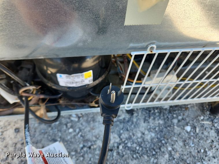 image for item MW9677 Restaurant equipment